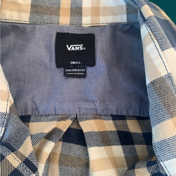 Lot: 4 women’s Small flannel shirts - Picture 6 of 16